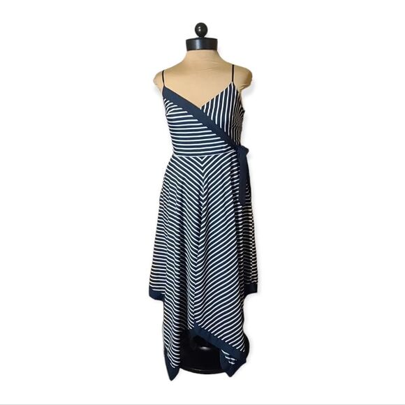 Banana Republic Blue White Striped Hankerchief Hem Dress Size 0 - Picture 4 of 10
